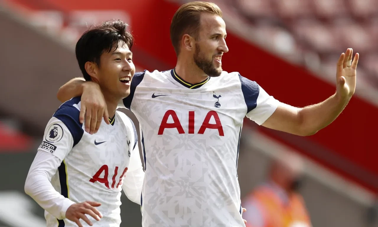 Bộ đôi Harry Kane và Son Heung-min phối hợp nhịp nhàng trên sân thi đấu cho Tottenham